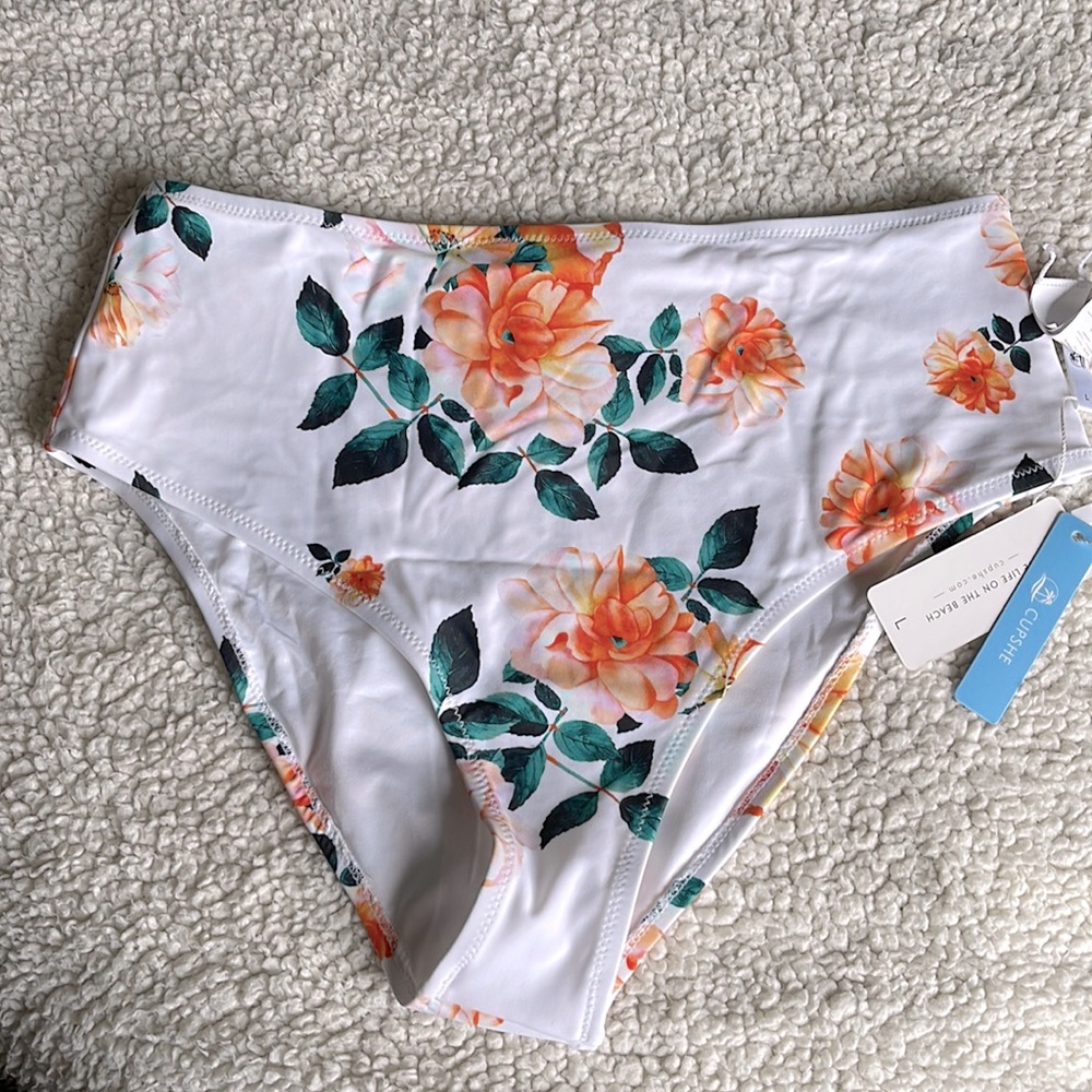 High waisted swim bottom size L